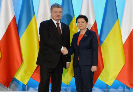 Premier Beata Szydło podczas spotkania z prezydentem Ukrainy Petrem Poroszenko. Źródło: wpolityce.pl