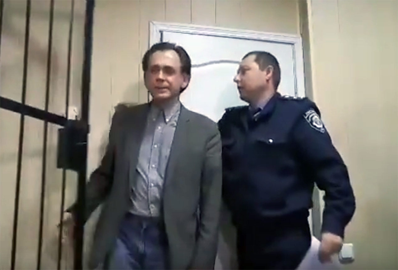Moment wyjścia Orłowa z aresztu. Źródło: ODF