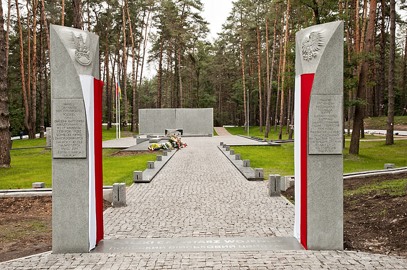 Polski Cmentarz Wojskowy w Bykowni. Autor zdjęcia: Izabella Sariusz-Skąpska 
