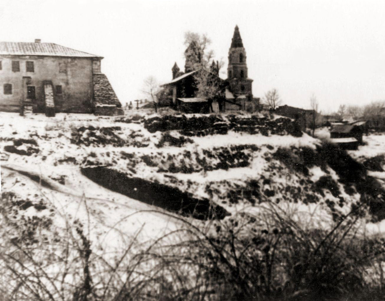 Zdjęcie żytomierskiego zamczyska, wykonane w 1959 roku. Źródło - zt4ever.org.ua