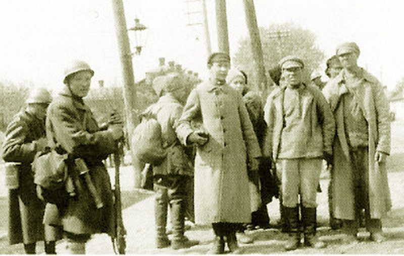 Bolszewicy, wzięci do niewoli podczas walk o Żytomierz w 1920 r.
