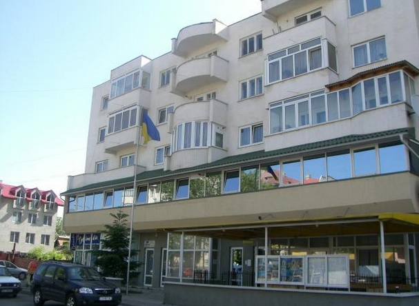Budynek, w którym mieści się ukraiński konsulat w Suczawie. Źródło - http://wikimapia.org