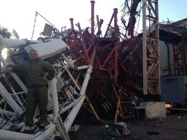 Zniszczona przez terrorystów wieża telewizyjna w Sławiańsku. Źródło - Twitter