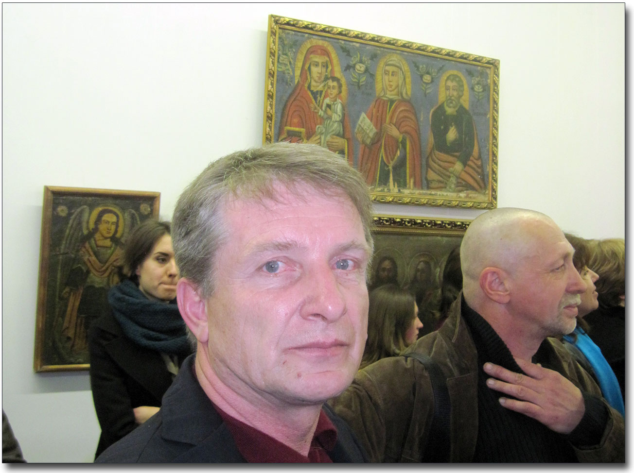 Na zdjęciu Aleksander Czernow - jeden z organizatorów wystawy